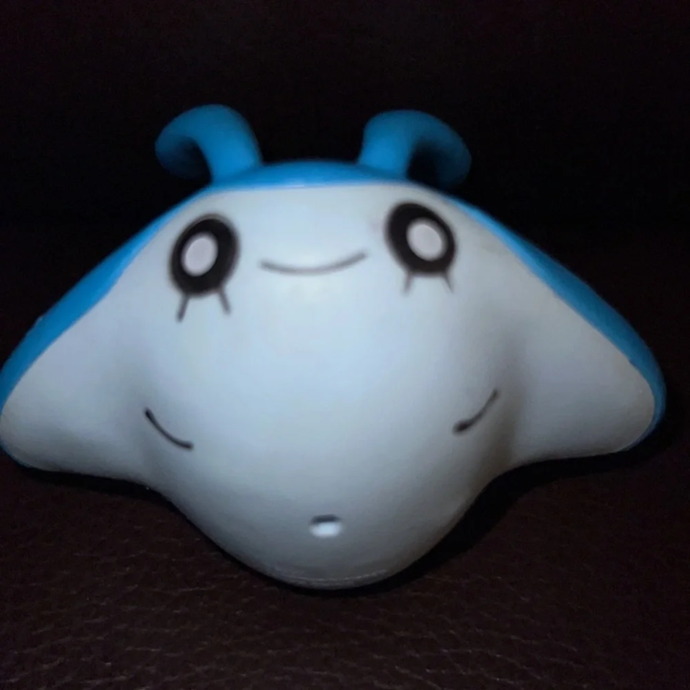 Jakks Pacific Pokemon Mantyke Nintendo PVC hard plastic figure